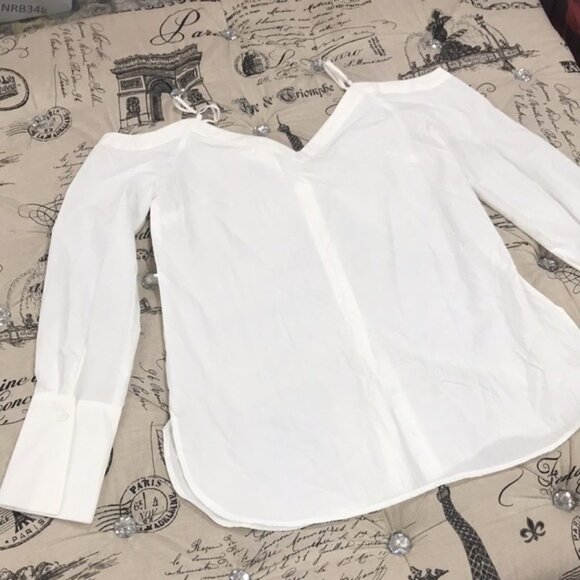 ESSUE WHITE BUTTON-DOWN TOP - Picture 6 of 6